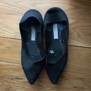 ROTHY’S The Point Flats Ballet Black Size 10.5 — No Insoles, Very Heavy Wear